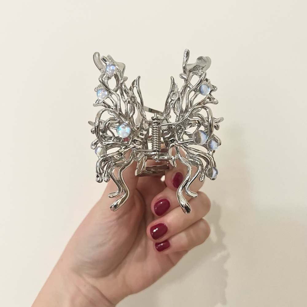Unique Silver Butterfly Hair Clip with Jems